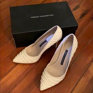 French connection white dotted heels